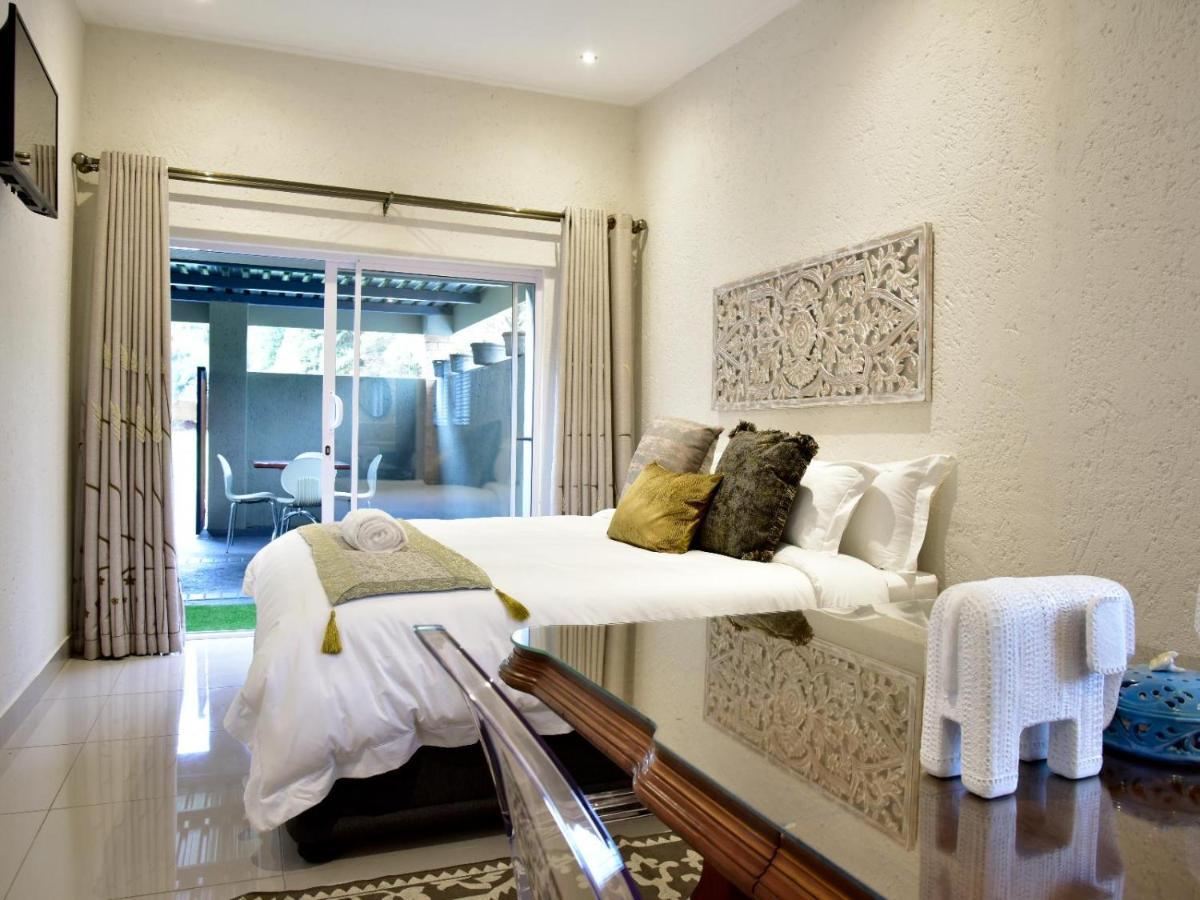 Five O'Clock Zen Boutique Guest House Centurion Eksteriør bilde